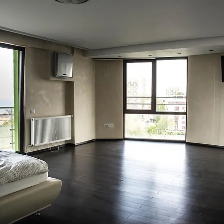 Apartment Penthouse Mamaia *