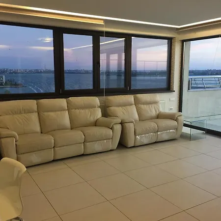 Apartment Penthouse Mamaia *
